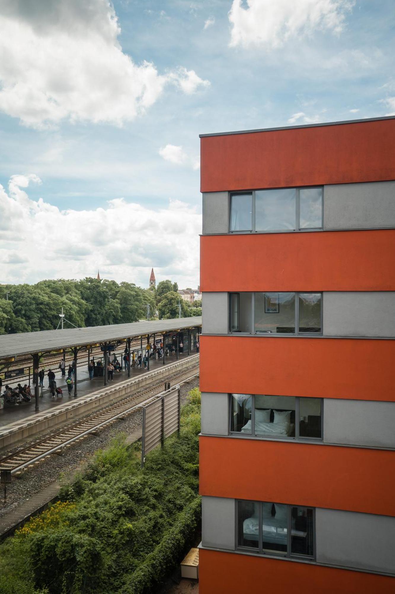 Apartmenthaus Berlin Neukoelln ภายนอก รูปภาพ