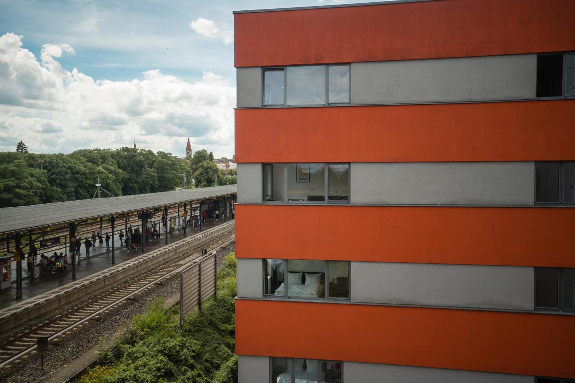 Apartmenthaus Berlin Neukoelln ภายนอก รูปภาพ